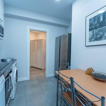 Valdecilla Center Apartment Santander Eksteriør billede